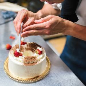 Buttercream Cake Decorating