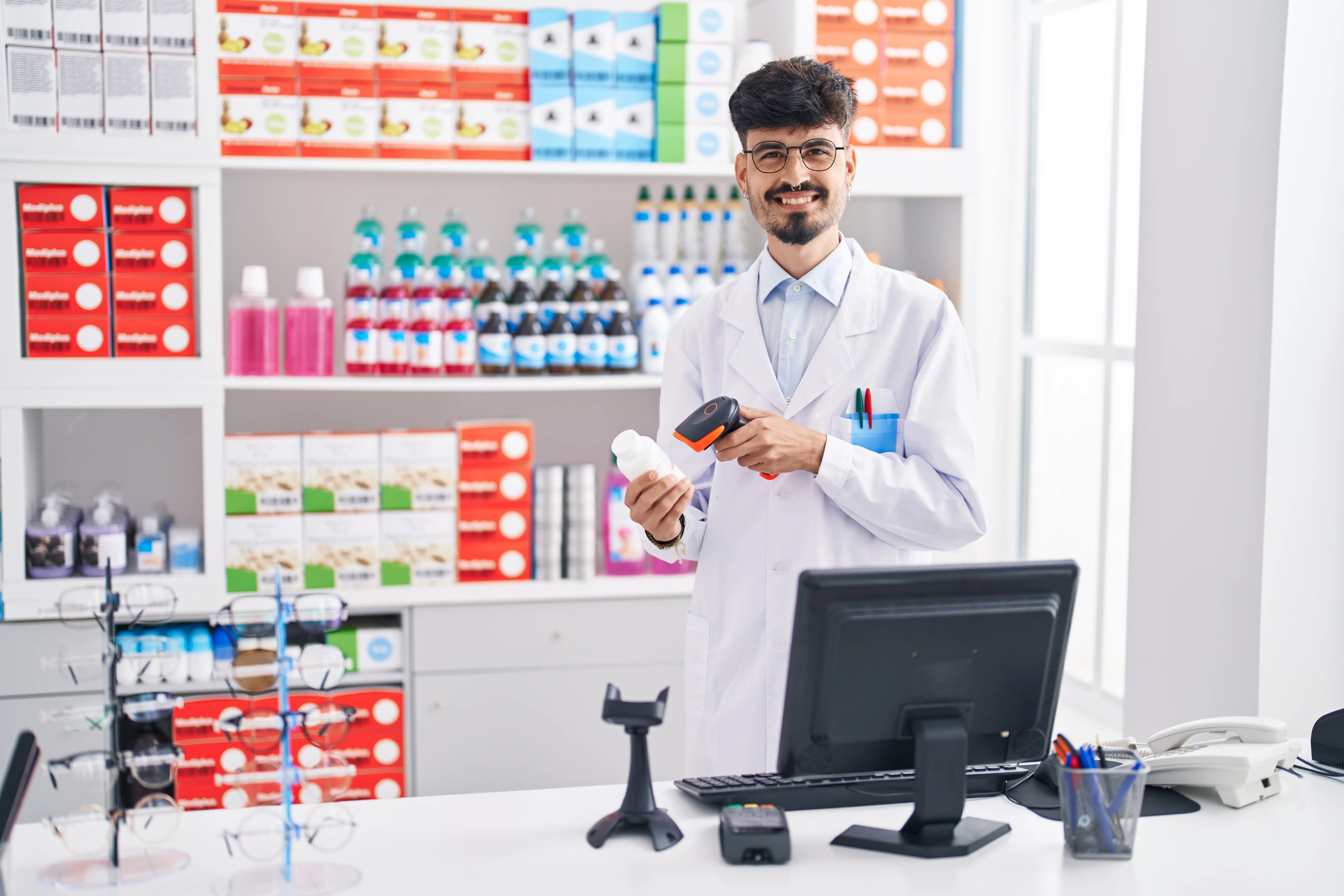Pharmacy Assistant & Pharmacy Technician